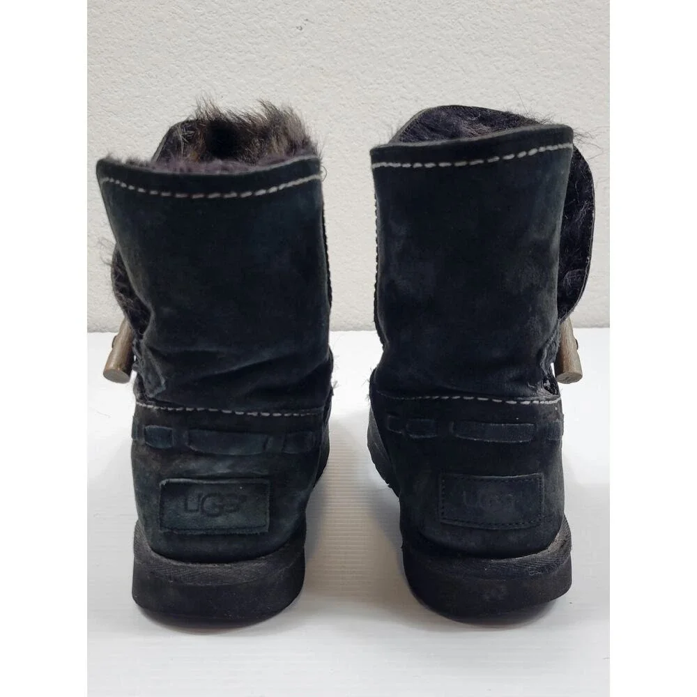 UGG Suede‎ Short Boots Meadow 1008043 Black Womens 7